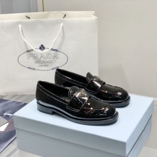 Prada Business Shoes